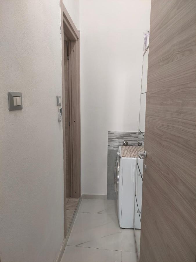 Appartamento Di Fronte Al Porto Turistico Cagliari Buitenkant foto